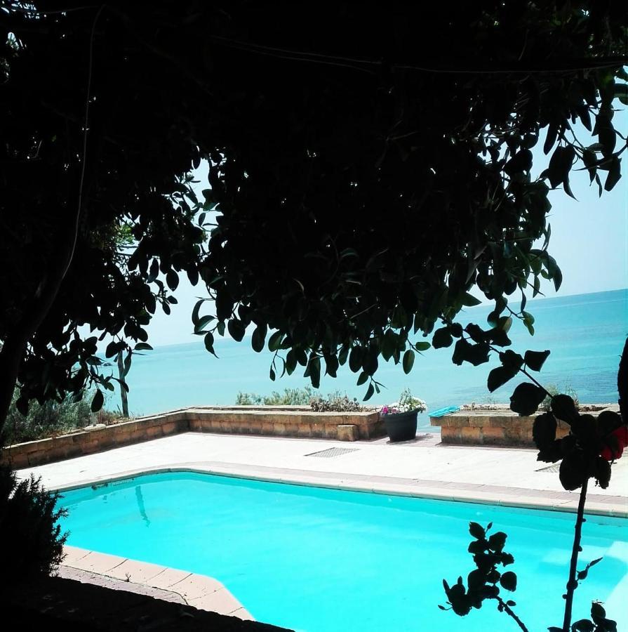 Repubblica Delle Pergole Aparthotel เรอัลมอนเต ภายนอก รูปภาพ